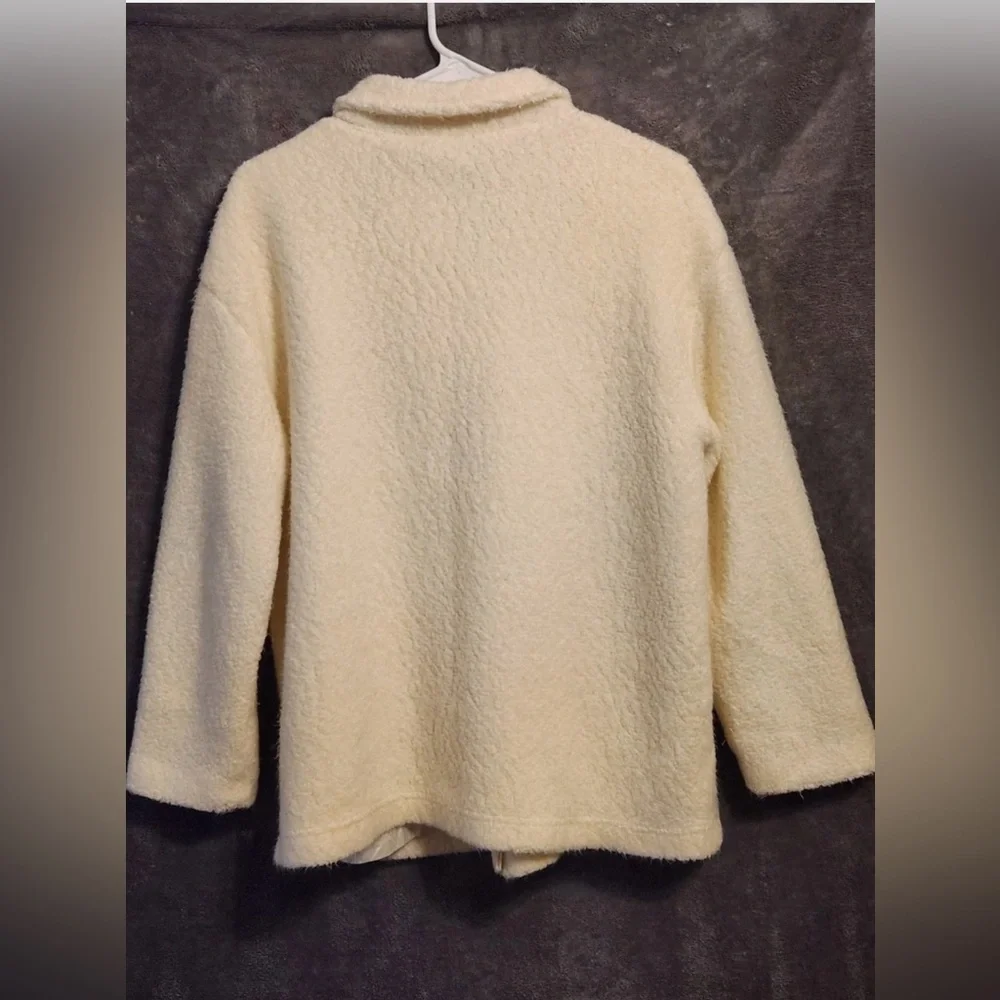 Cozy Cream Teddy Jacket with Red Accents - Picture 3 of 12